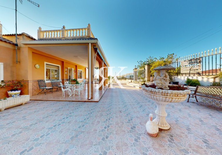 Segunda mano - villa - Crevillent - Inland