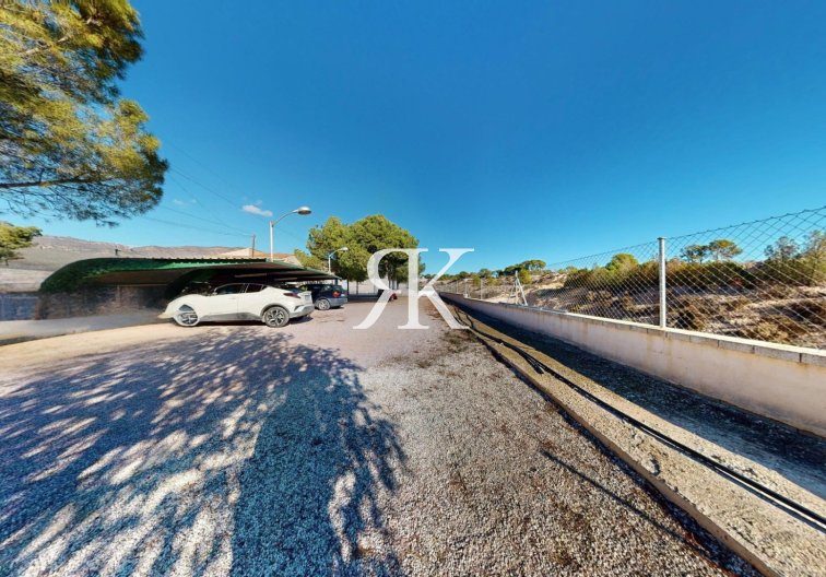 Segunda mano - villa - Crevillent - Inland