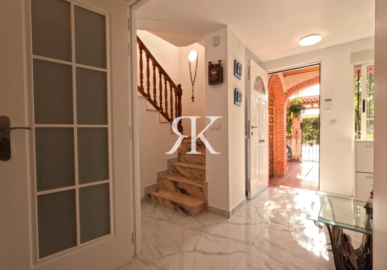 Segunda mano - town house - Torrevieja - El Acequión - Los Náufragos