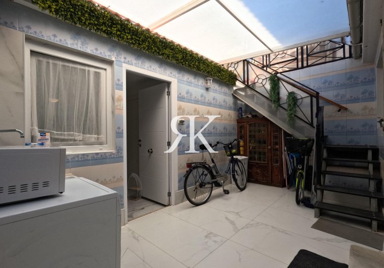 Segunda mano - town house - Torrevieja - El Acequión - Los Náufragos