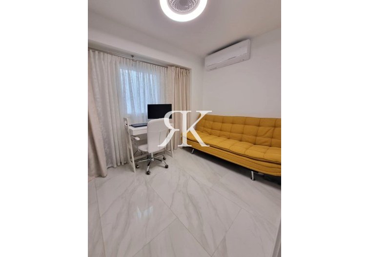 Herverkoop - Appartement - Torrevieja - Centro