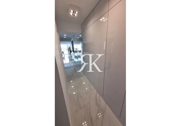 Herverkoop - Appartement - Torrevieja - Centro