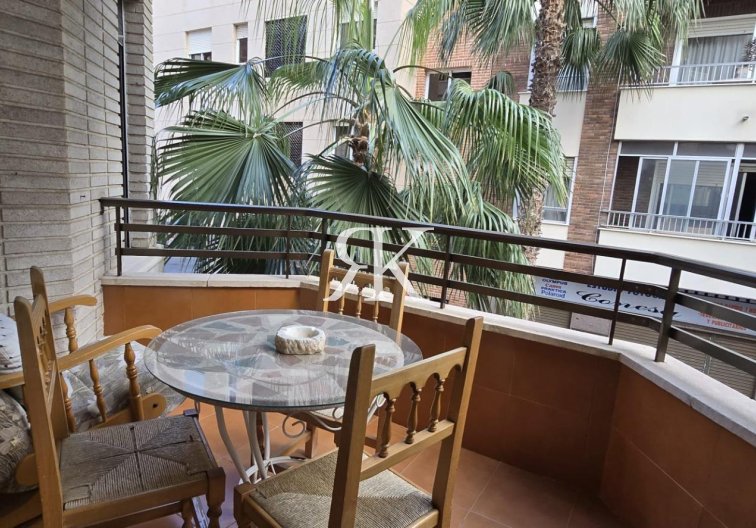 Revente - Appartement - Torrevieja - Centro