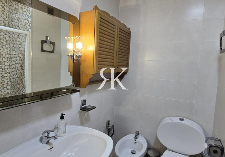 Revente - Appartement - Torrevieja - Centro