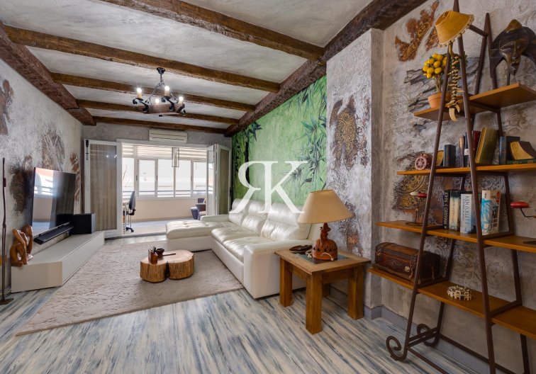 Resale - Apartment - Torrevieja - Acequion