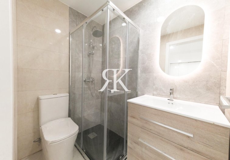 Segunda mano - Apartamento  - Torrevieja - Playa de los Naúfragos