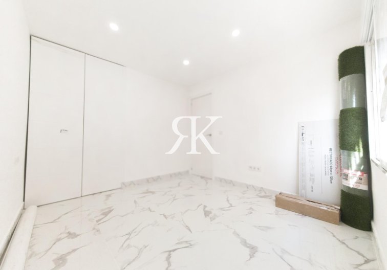 Segunda mano - Apartamento  - Torrevieja - Playa de los Naúfragos