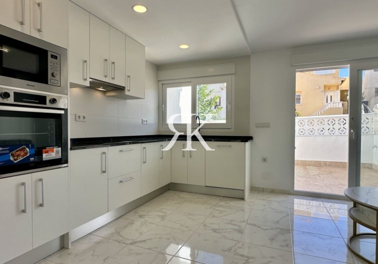 Revente - town house - Torrevieja - Costa Blanca