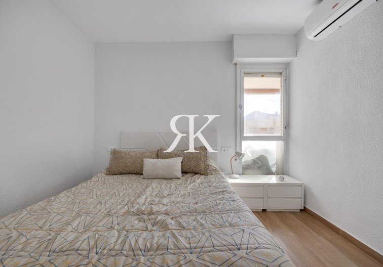 Revente - Appartement - Torrevieja - Centro