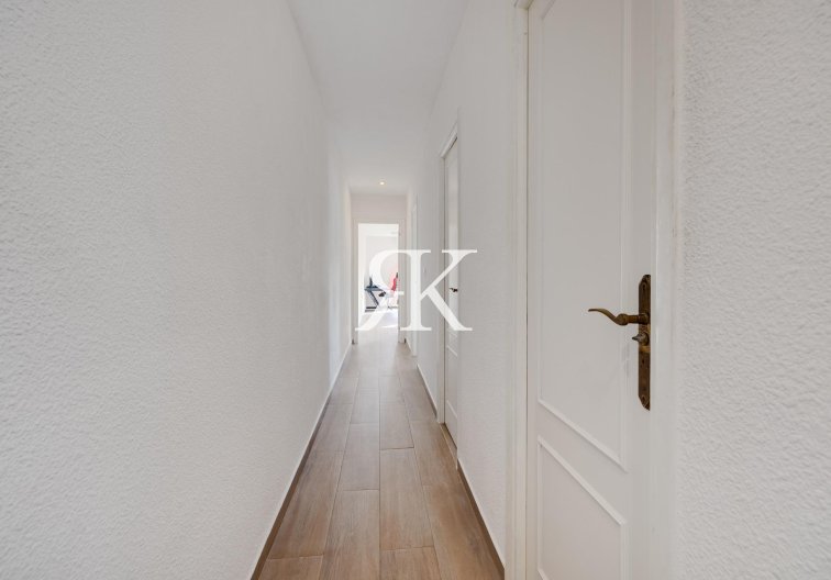 Revente - Appartement - Torrevieja - Centro