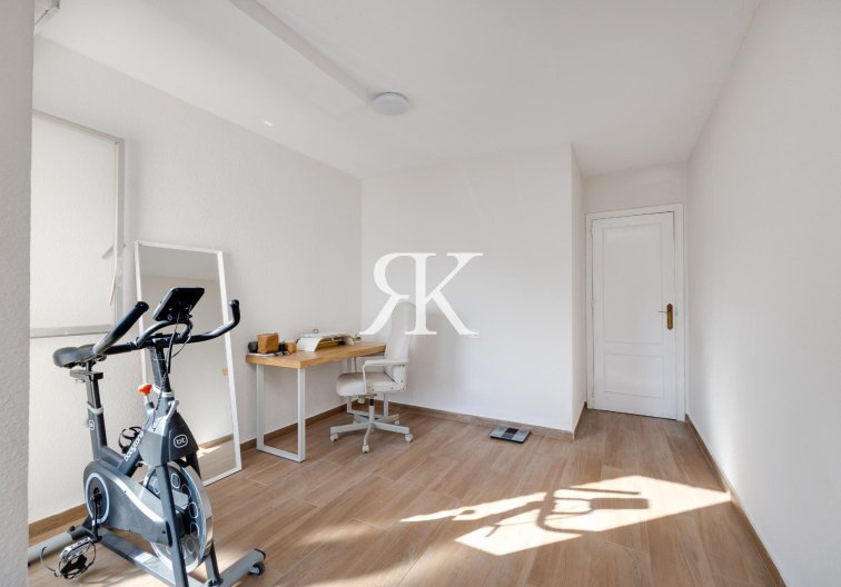 Revente - Appartement - Torrevieja - Centro