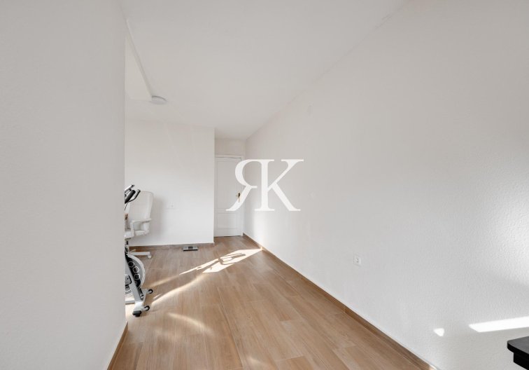 Revente - Appartement - Torrevieja - Centro