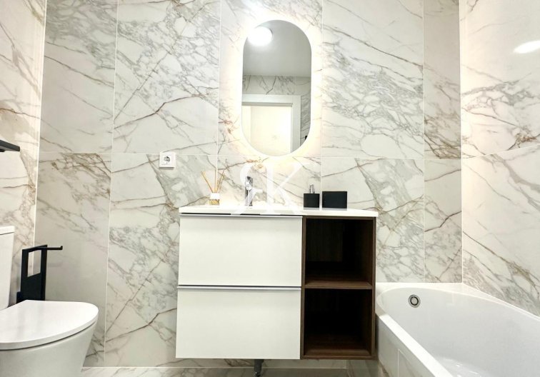 Revente - Appartement - Torrevieja - Playa del Cura