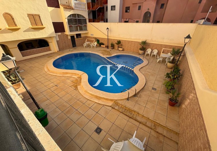 Herverkoop - Appartement - Torrevieja - Los Frutales