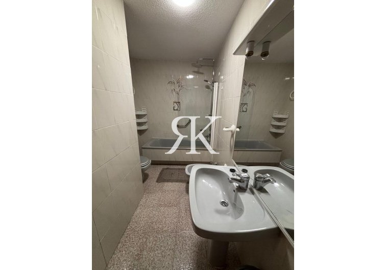 Herverkoop - Appartement - Torrevieja - Los Frutales