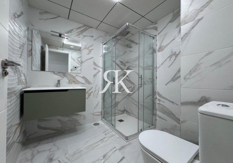 Herverkoop - Appartement - Torrevieja - Centro