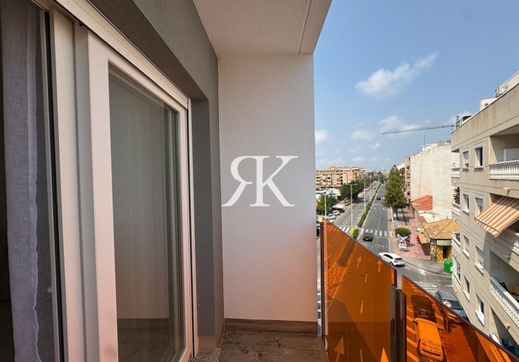 Herverkoop - Appartement - Torrevieja - Centro