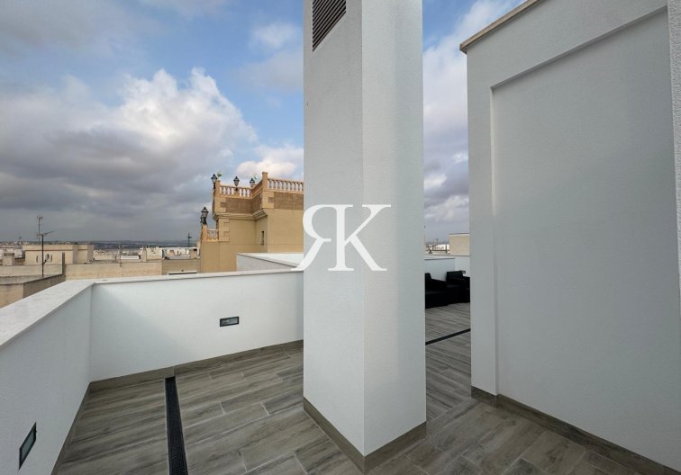 Herverkoop - Appartement - Torrevieja - Centro