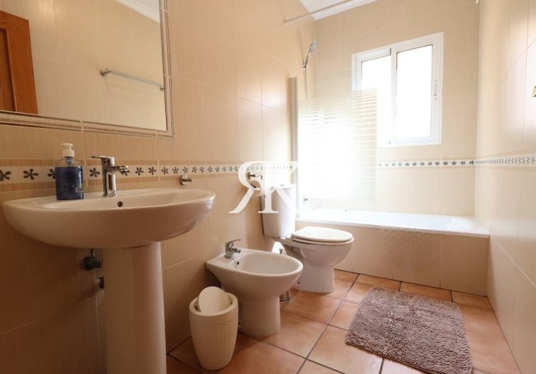 Revente - villa - Orihuela Costa - Costa Blanca