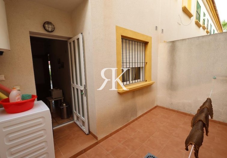 Revente - villa - Orihuela Costa - Costa Blanca