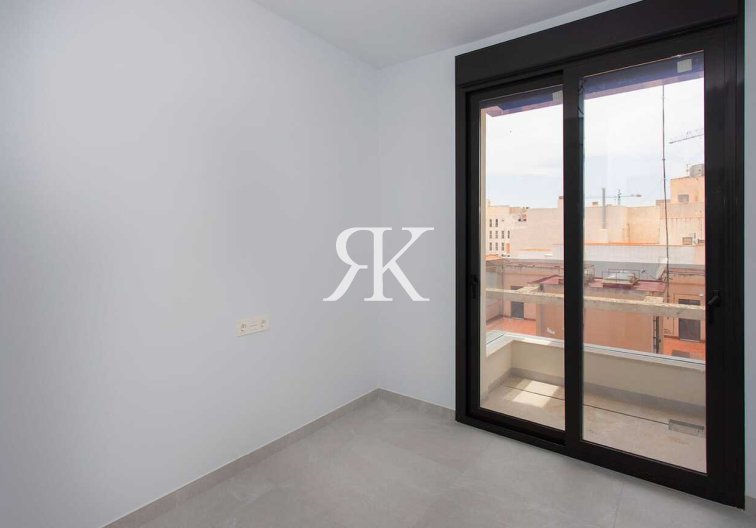 Revente - Appartement - Torrevieja - CENTRE PLAYA DEL CURA LAS PISCINAS