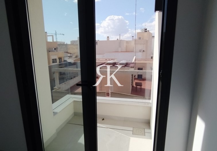 Revente - Appartement - Torrevieja - CENTRE PLAYA DEL CURA LAS PISCINAS