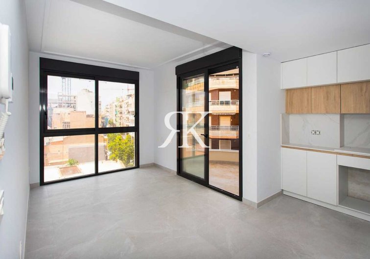 Revente - Appartement - Torrevieja - CENTRE PLAYA DEL CURA LAS PISCINAS