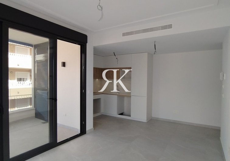 Revente - Appartement - Torrevieja - CENTRE PLAYA DEL CURA LAS PISCINAS