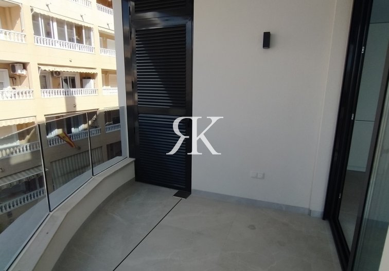 Revente - Appartement - Torrevieja - CENTRE PLAYA DEL CURA LAS PISCINAS