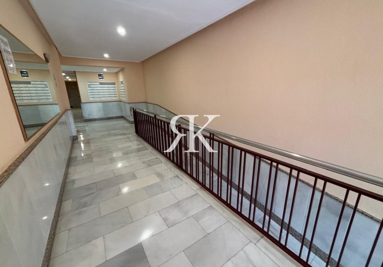 Revente - Appartement - Torrevieja - Playa del Cura