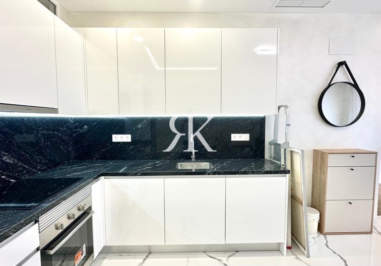 Herverkoop - Appartement - Torrevieja - Playa del Cura