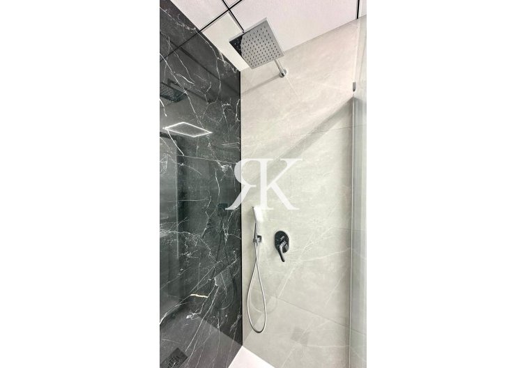 Herverkoop - Appartement - Torrevieja - Playa del Cura