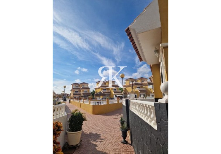 Revente - Duplex - Playa Flamenca - Costa Blanca