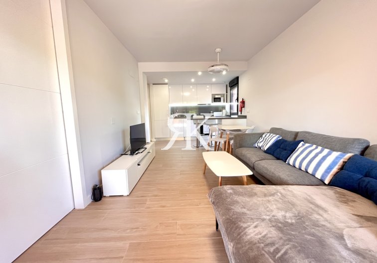 Resale - Apartment - Villamartin - Costa Blanca