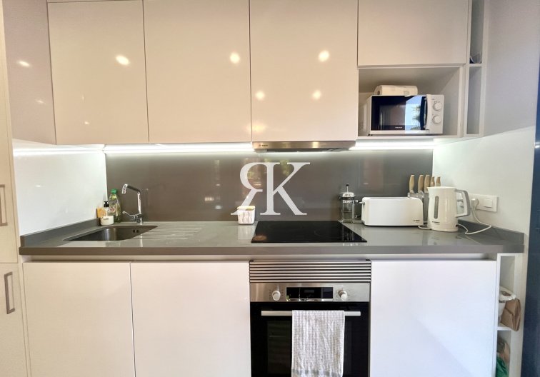 Resale - Apartment - Villamartin - Costa Blanca