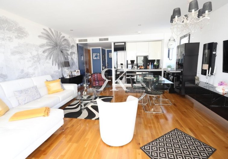 Resale - Apartment - Orihuela Costa - Costa Blanca