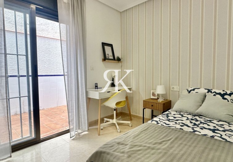 Revente - town house - San Miguel de Salinas - Inland