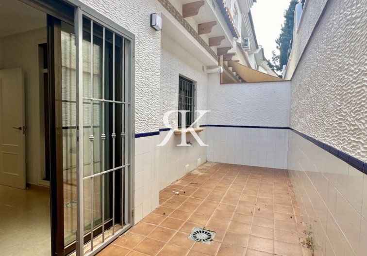 Revente - town house - San Miguel de Salinas - Inland