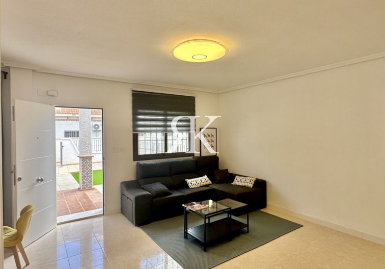 Revente - town house - San Miguel de Salinas - Inland