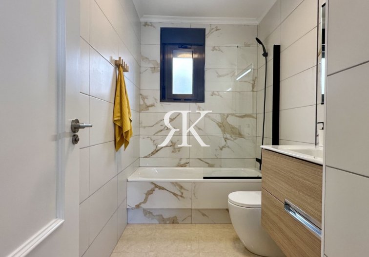 Revente - town house - San Miguel de Salinas - Inland