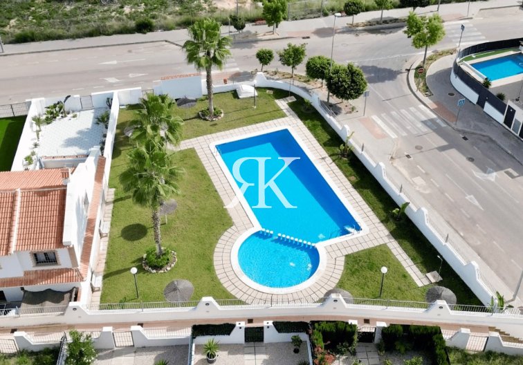 Revente - town house - San Miguel de Salinas - Inland