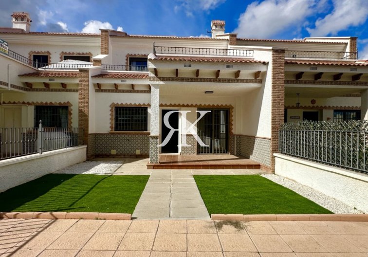 Revente - town house - San Miguel de Salinas - Inland