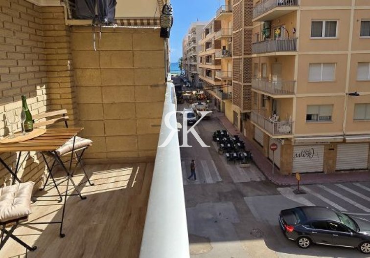 Revente - Appartement - Torrevieja - Centro