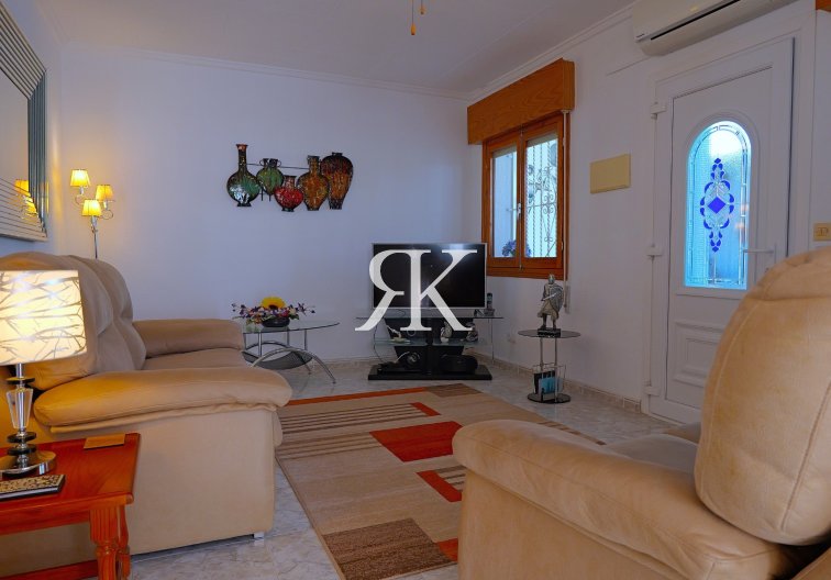 Revente - villa - Torrevieja - Costa Blanca