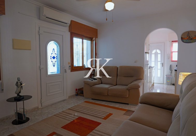 Revente - villa - Torrevieja - Costa Blanca