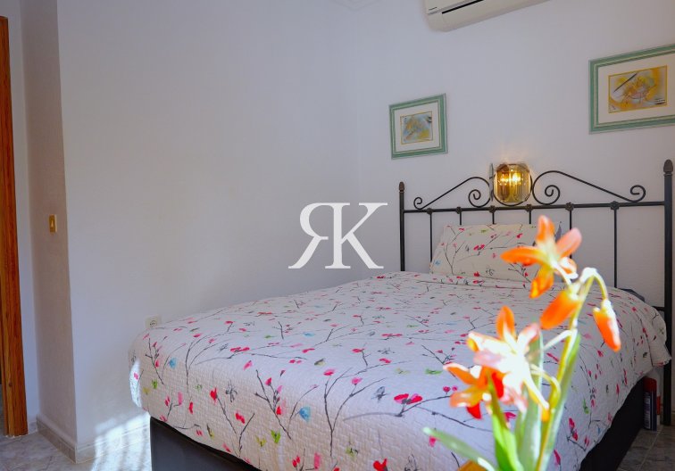 Revente - villa - Torrevieja - Costa Blanca