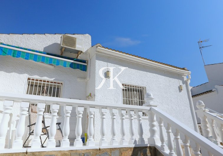 Revente - villa - Torrevieja - Costa Blanca