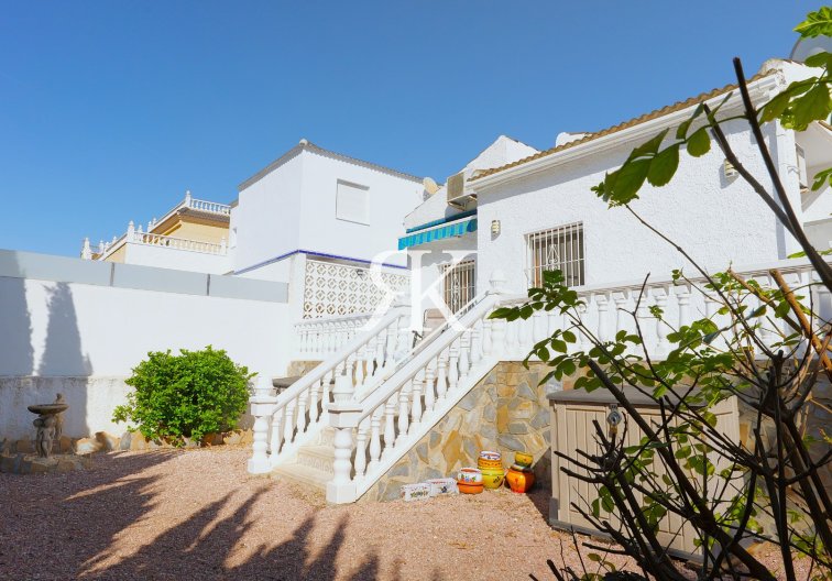 Revente - villa - Torrevieja - Costa Blanca