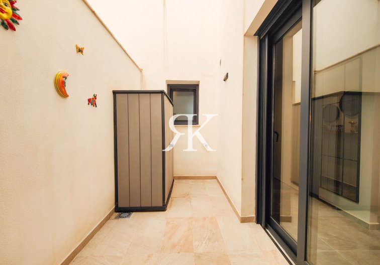 Wiederverkauf - Wohnung - Orihuela Costa - Costa Blanca