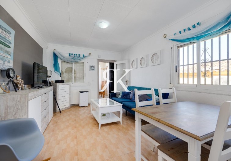 Segunda mano - villa - San Fulgencio - La Marina